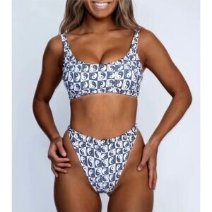 Skatie X Salty Blonde• ‘Salty’ Bikini Bottom in BARBADOS Ying Yang